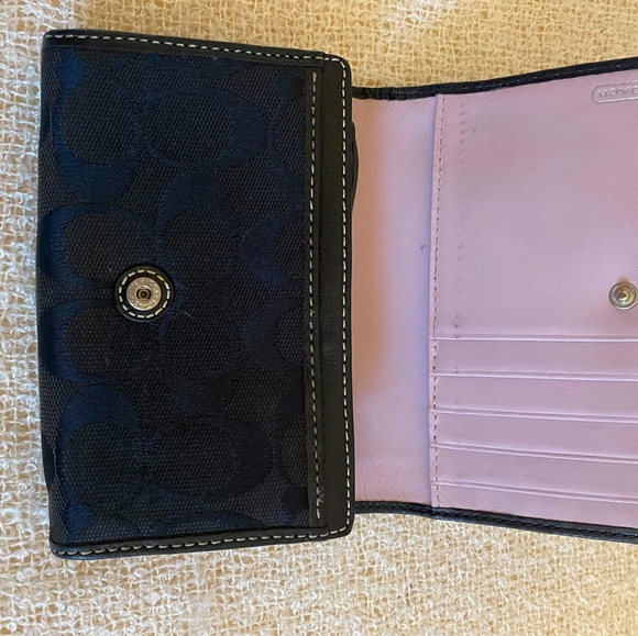 Coach Compact wallet - Picture 2 of 10